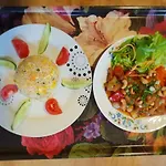 Isaan アパート